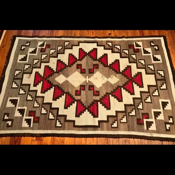 Navajo Rug, Circa 1930’s - Picture 2 of 8